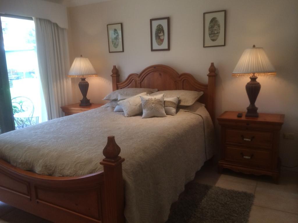 Nivalis Bed And Breakfast Herne Hill Habitación foto